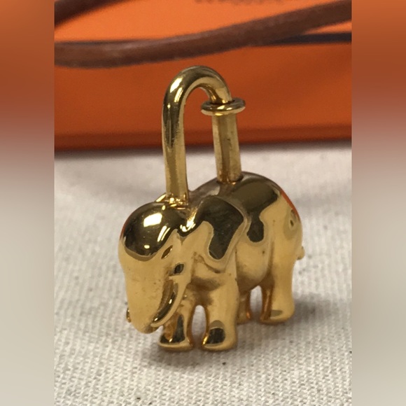 HERMÈS ELEPHANT CADENA LOCK CHARM CHOCKER - Picture 4 of 16